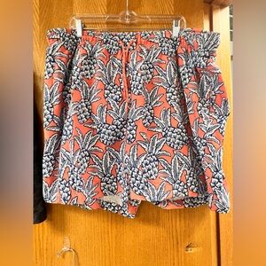 Men’s swim trunks